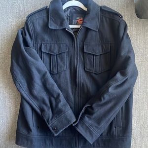 Mens Guess brand in a large size wool coat in black color